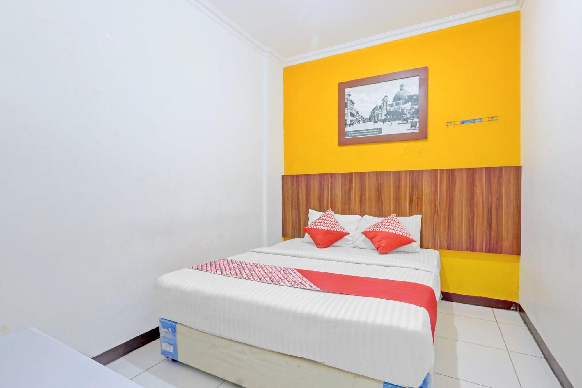 Super Oyo 90426 Near Mall Ciputra 2 Semarang Kültér fotó